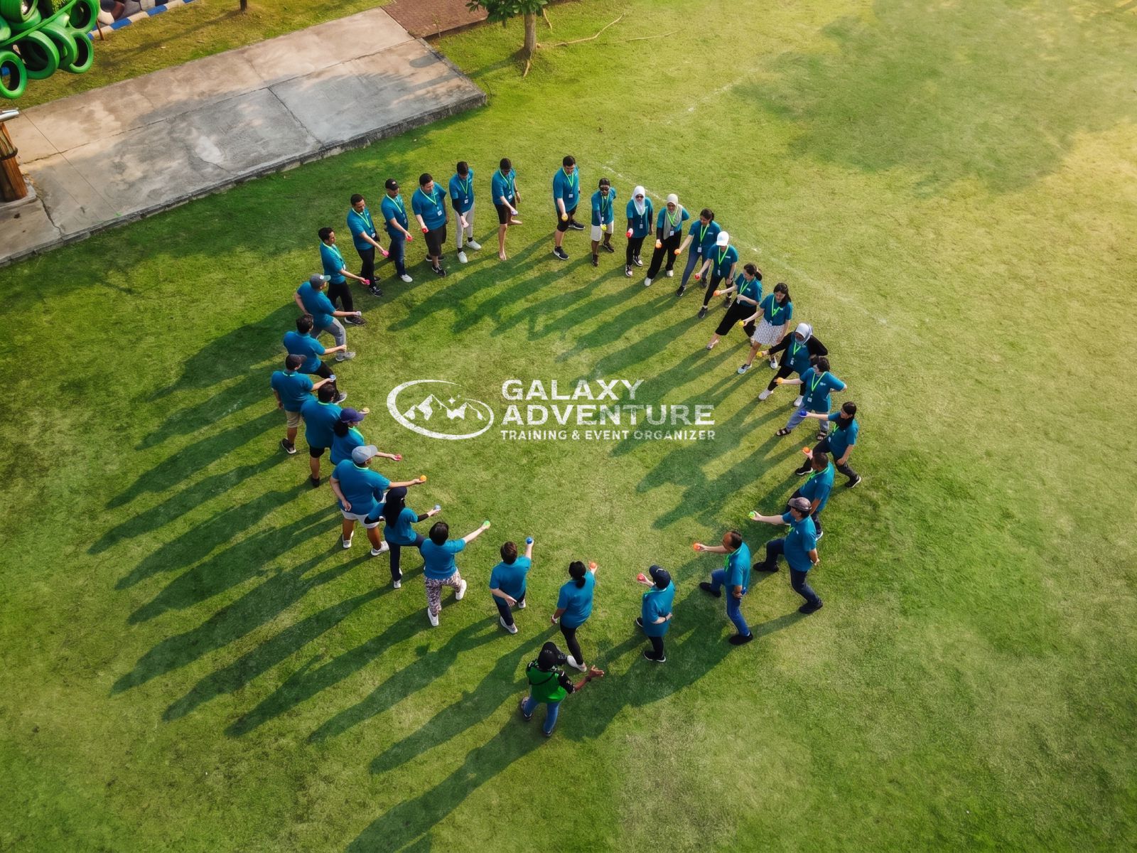 Paket Outbound, Team Building, Gathering, Outing Kantor, Karyawan, Perusahaan Terbaik di Bogor, Jakarta, Bandung, Bali, Sentul, Anyer